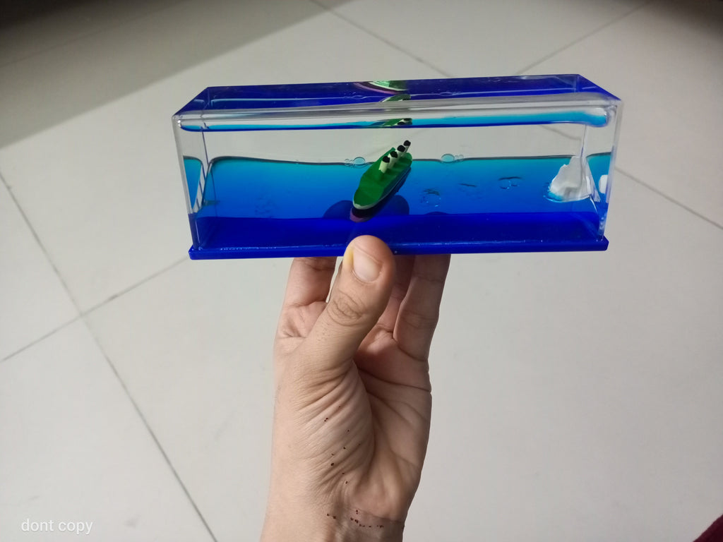 Titanic Unsinkable Fluid Drift Case